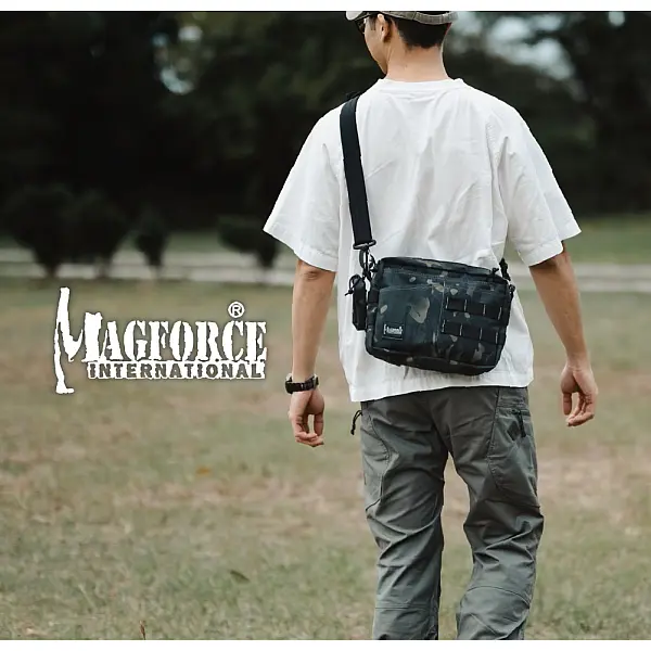 Magforce 馬蓋先 大方側背包-500D/黑 <不二價>-0