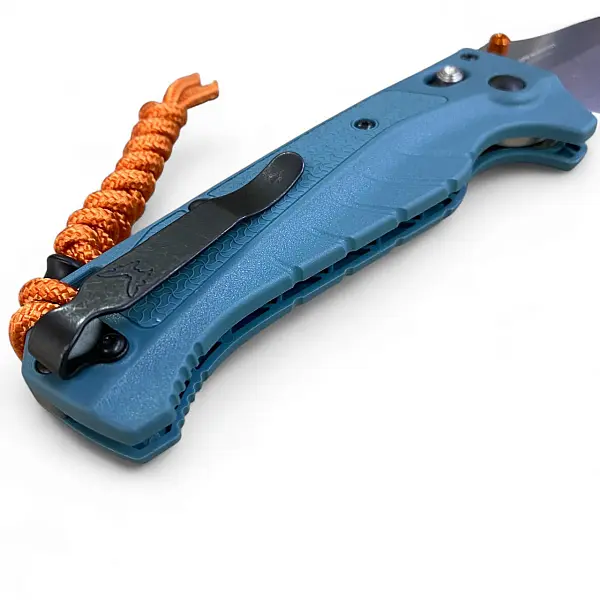 Benchmade Adira 海藍Grivory柄/AXIS鎖/半齒刃折刀-0