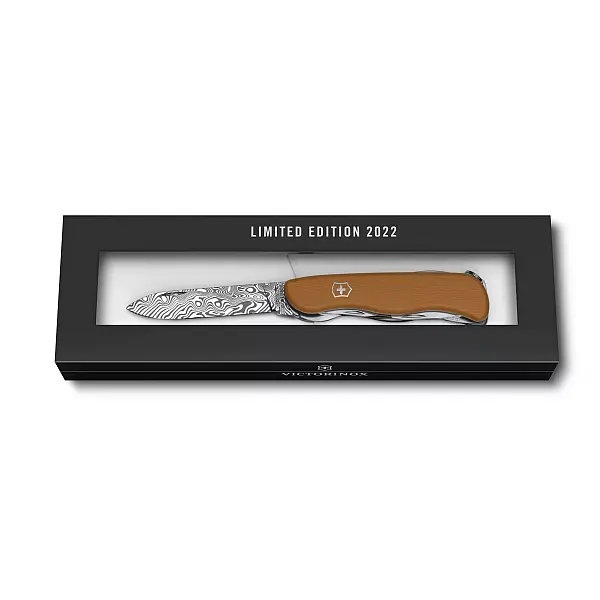 Victorinox SPECIAL PICKNICKER DAMAST 2022 年限量版 0.8301.J22 <單一特價>-0
