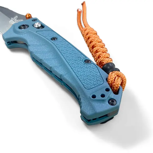 Benchmade MINI ADIRA™ 海藍Grivory柄 AXIS鎖折刀-0