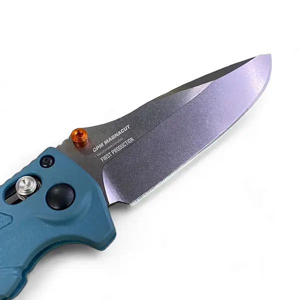 Benchmade MINI ADIRA™ 海藍Grivory柄 AXIS鎖折刀-0