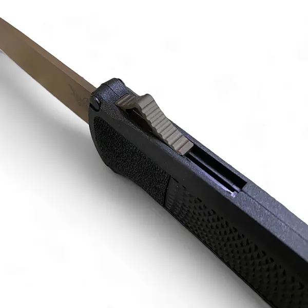 Benchmade Shootout® 碳纖尼龍柄 OTF自動刀 Cruwear鋼-PVD處理-0