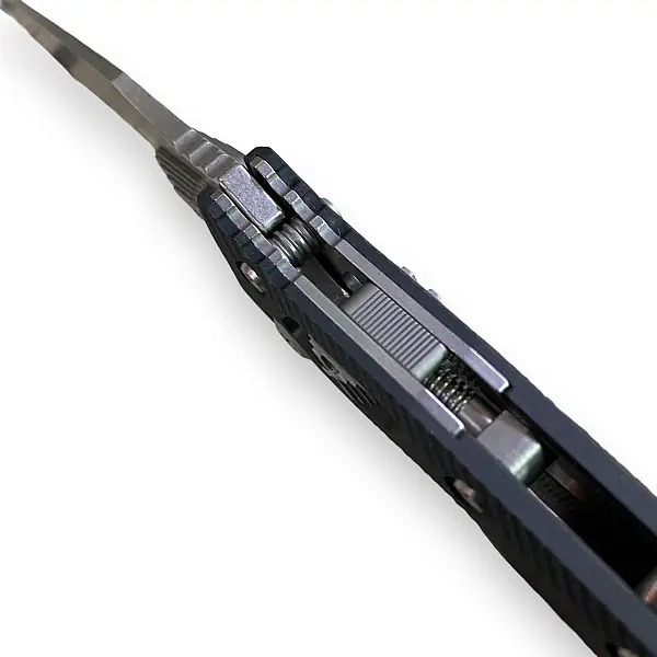Microtech AMPHIBIAN RAM LOK 黑柄石洗面折刀-0