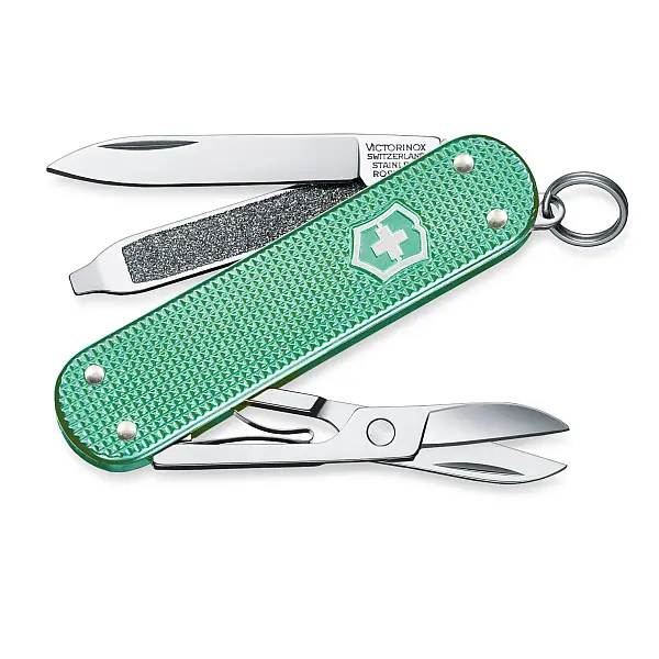 Victorinox Classic SD Alox 58mm超薄5用鋁柄瑞士刀 0.6221.221G
